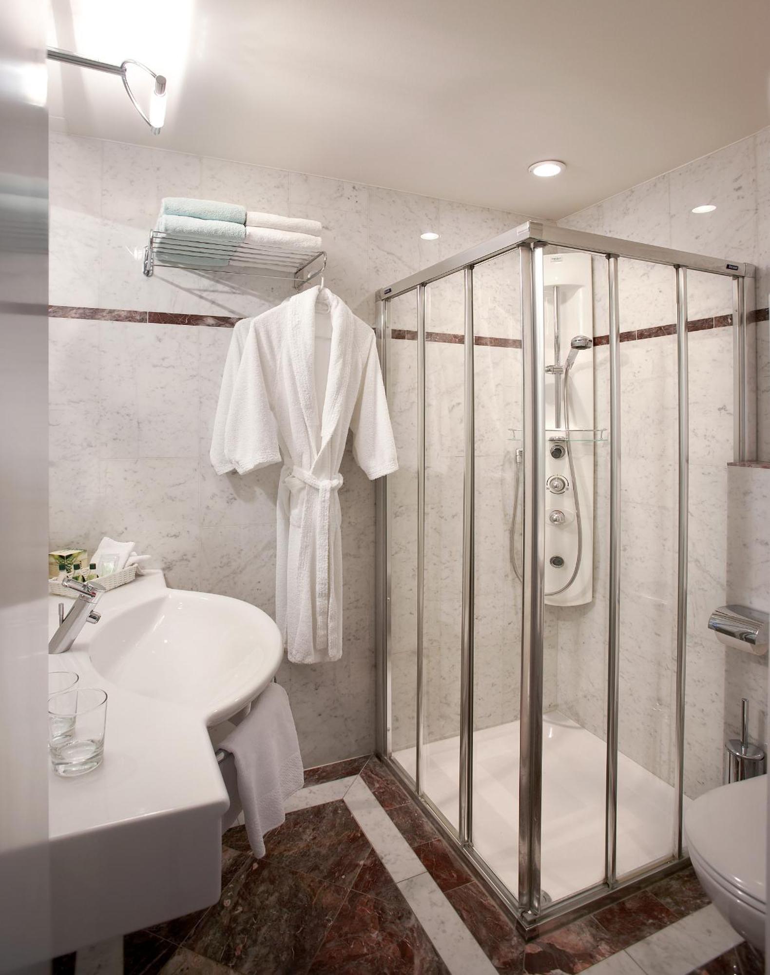 Romantik De L'ours Hotel 3*